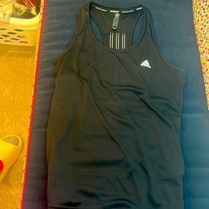 workout tank top